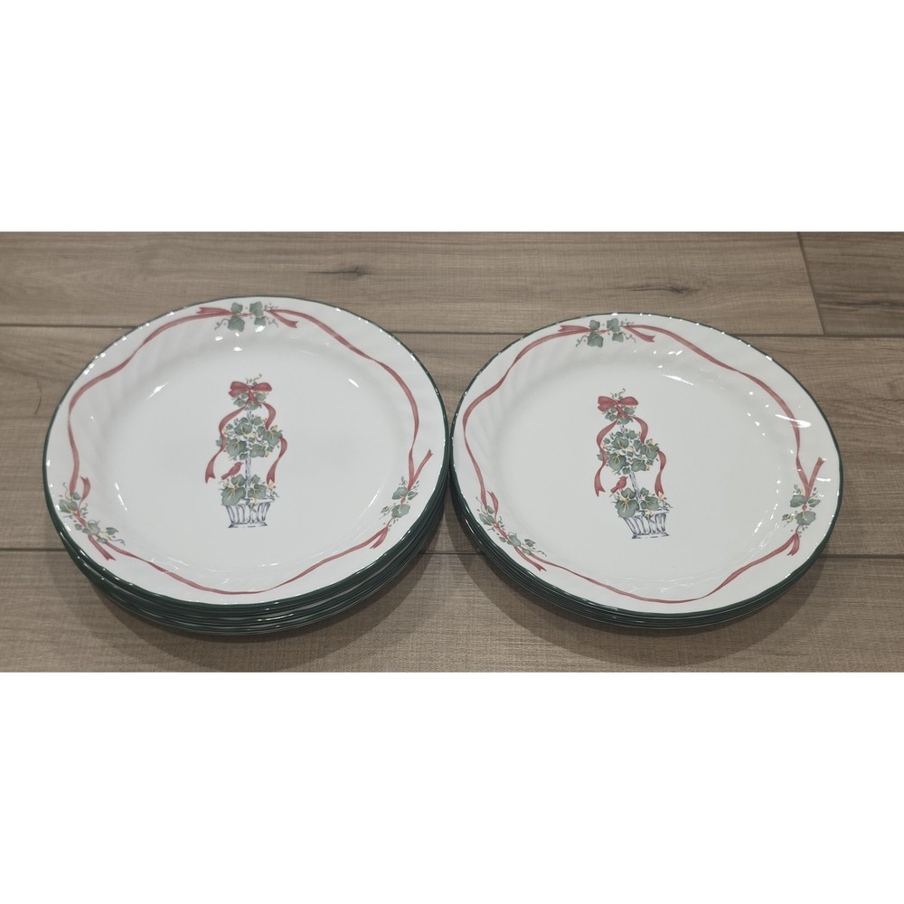 Set of 11 Corelle Callaway Holiday Christmas 9" Dinner Plates Made In The US